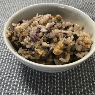 納豆と五穀米の炊き込みご飯
